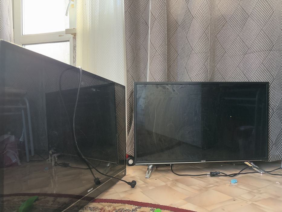 Продам телевизоры на запчасти