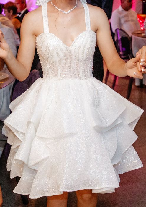 Rochie scurtă de mireasă