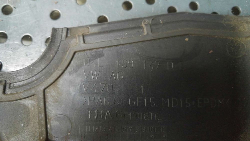 Capac distributie 2.0 tdi audi q3 8ub 8ug 04l109147d