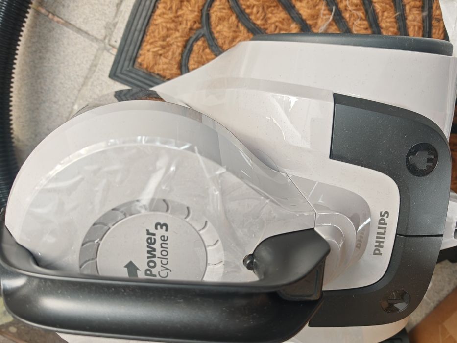 Aspirator Philips Bagless Vacuum 1000 series