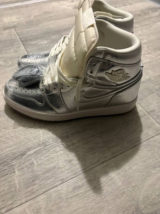 Продам air Jordan 1 high OG chrome