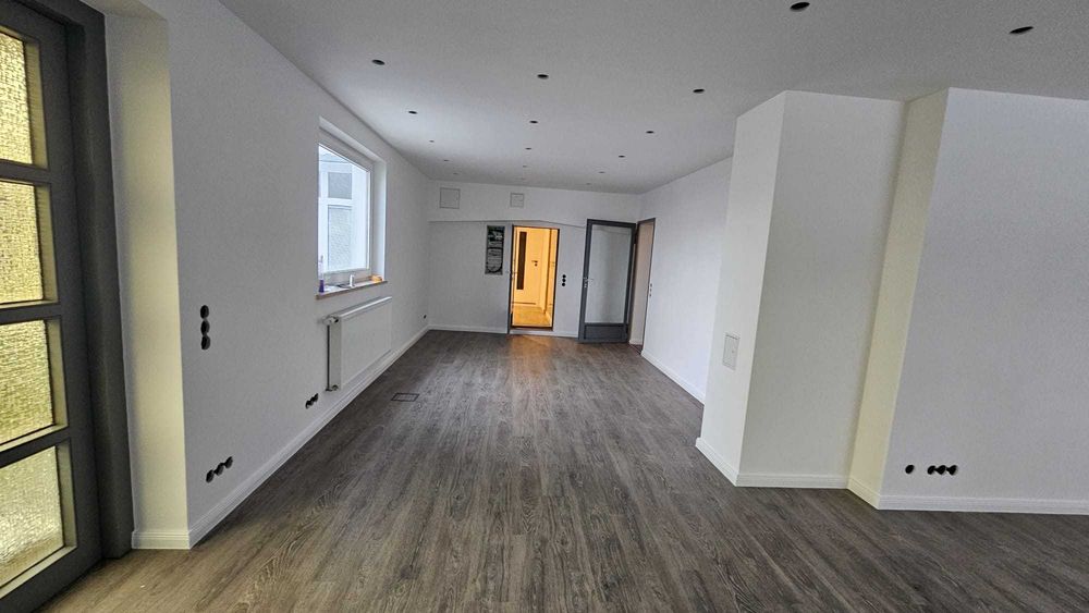 Construim case la rosu/Finisaje/Fatade//Fundatii/Acoperisuri