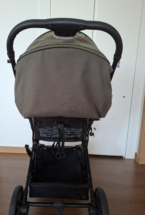 Коляска прогулочная Inglesina Maior