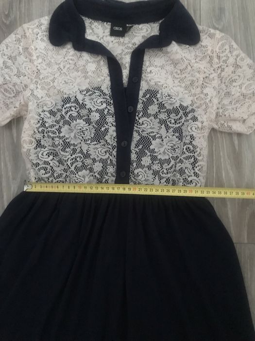 Rochie cu broderie Asos nr.36
