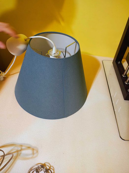 Lustra lampa 1- 2 palarii becuri moderna