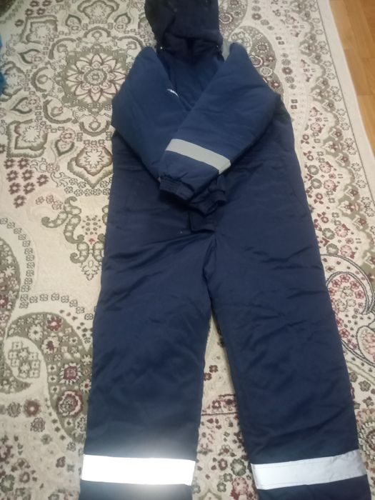 Продаю новую зимнюю спецовку