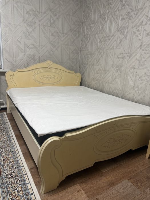 Кровать двухспальный