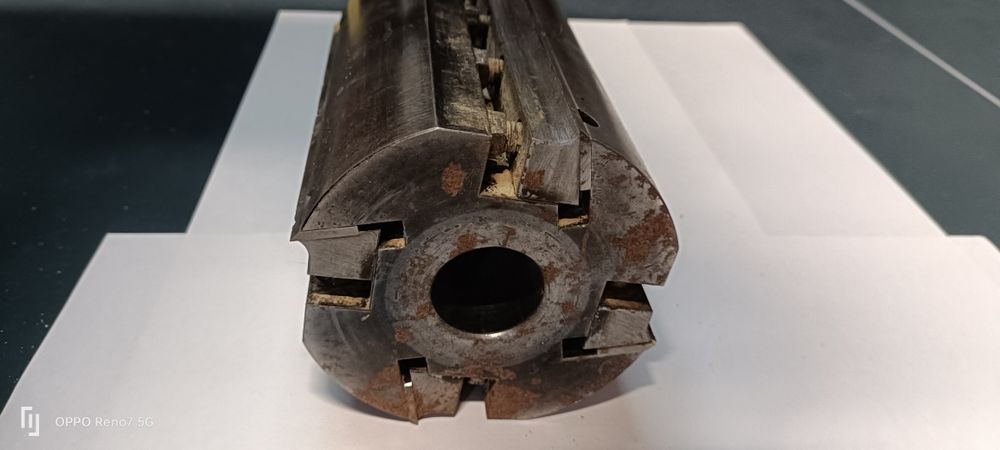 Vând cap de rindeluit pentru patru fete