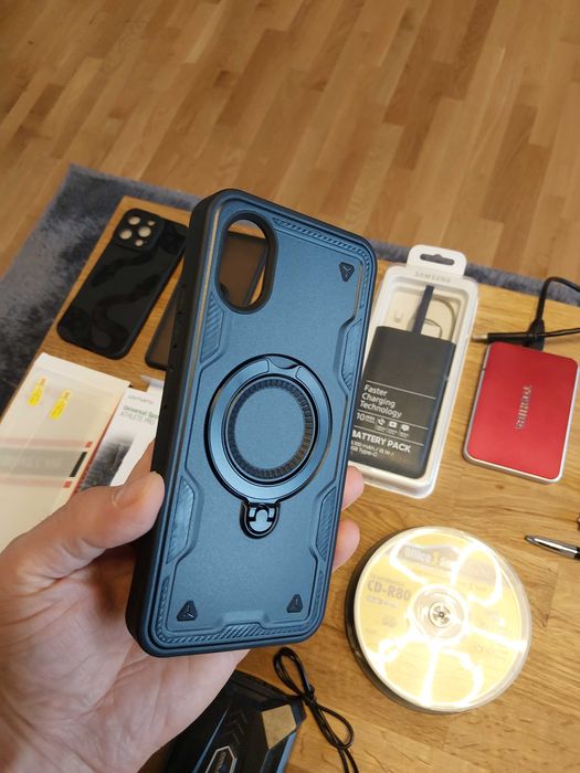 Аксесоари за телефони и компютри