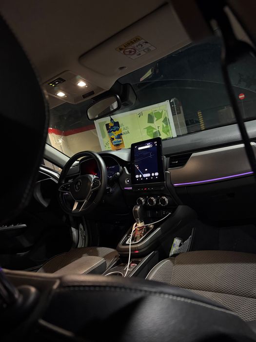 Renault Arkana Alb Perlat RS Line mild hybrid 160 EDC, an 2023