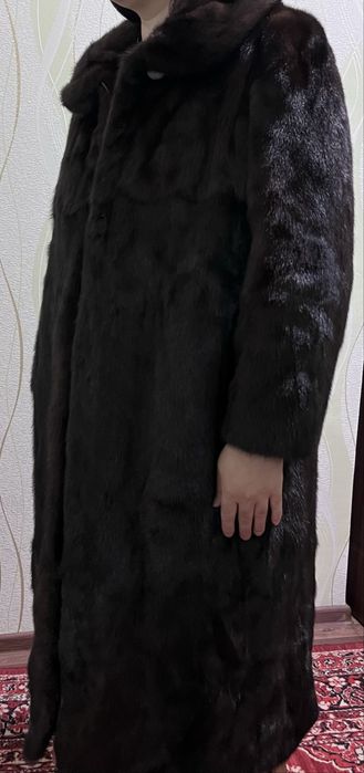 Норковая шуба хорошей качествой