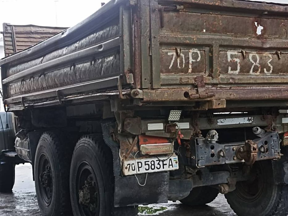 Zil 131 sotiladi 120 mln
