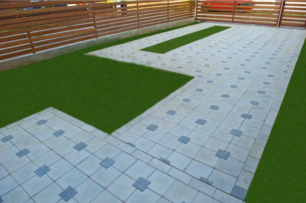 Amenajări Curți: Pavaje și Garduri Beton – Direct Producător – Montaj