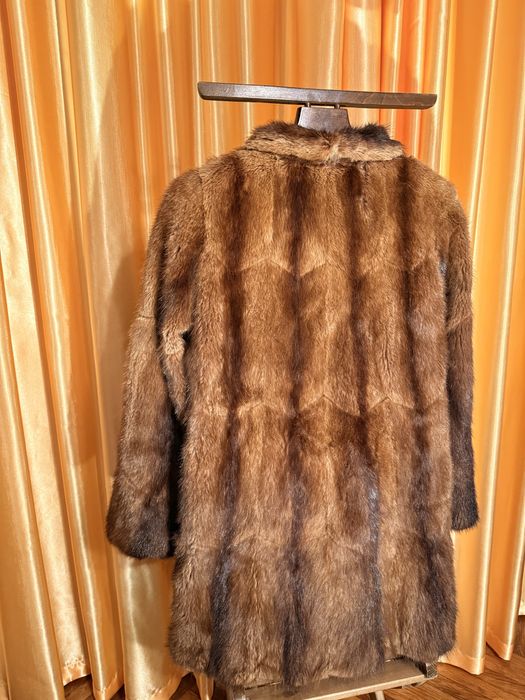 Haina blana naturala de bizam