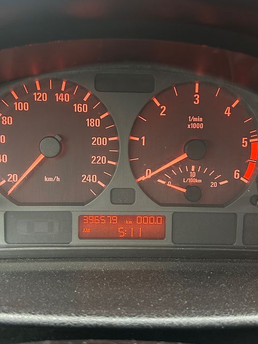 BMW 318 D touring E46
