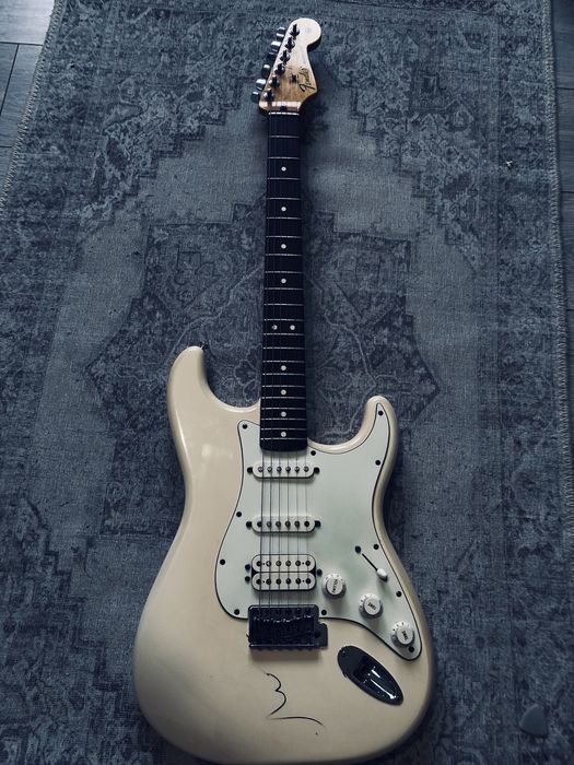 Fender Stratocaster Player series