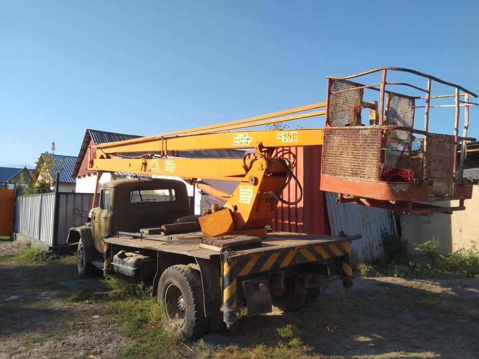 Продам ЗИЛ авто Вышка