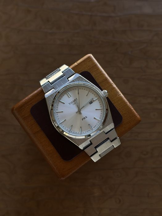 Продам часы Tissot (новые )