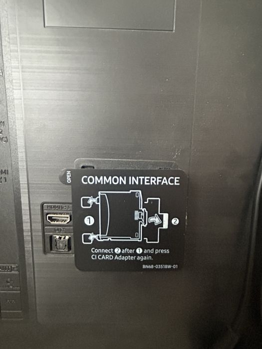 Продам телевизор Самсунг, размер 96,55,110