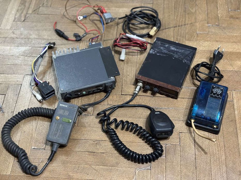 Радиостанции работещи. Комплект