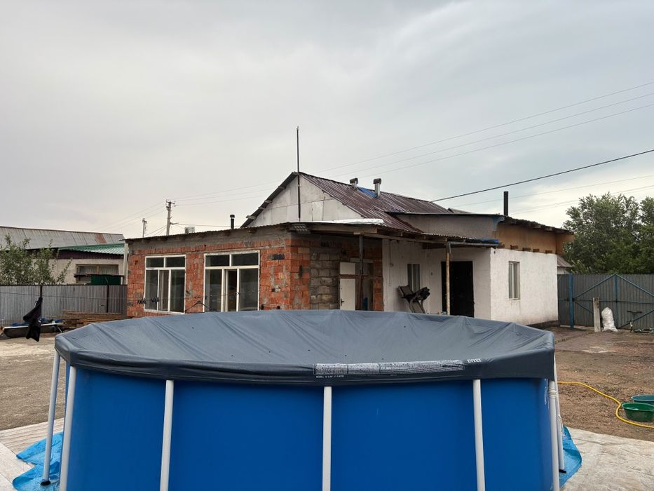 Продам дом. Дачный массив 4