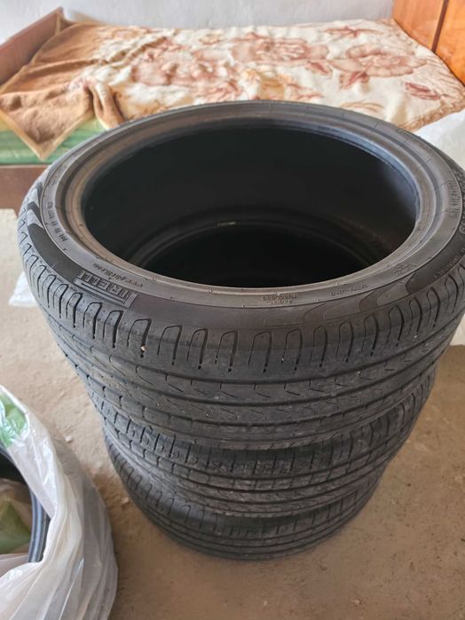 Продам 3 штука 225/45/19