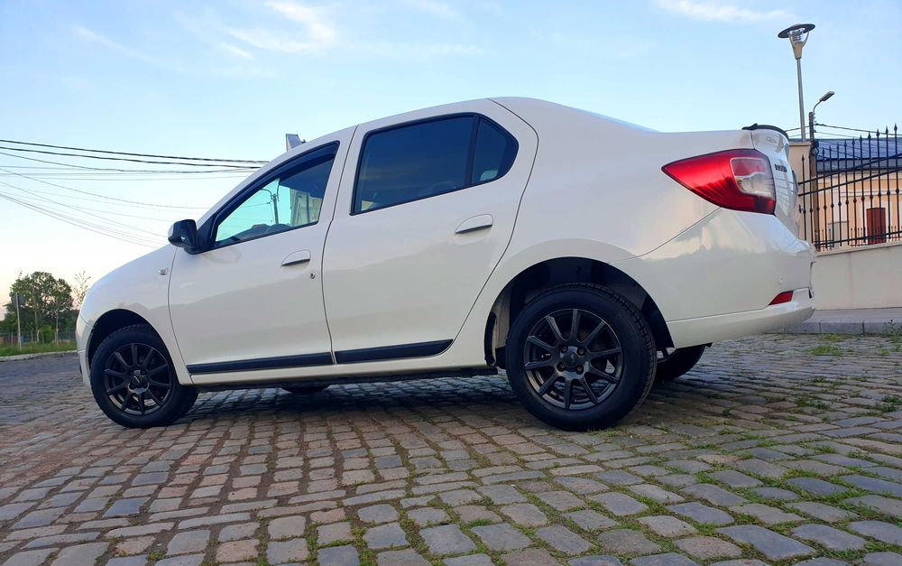 Dacia Logan Laureat, Roti Vara & Iarna