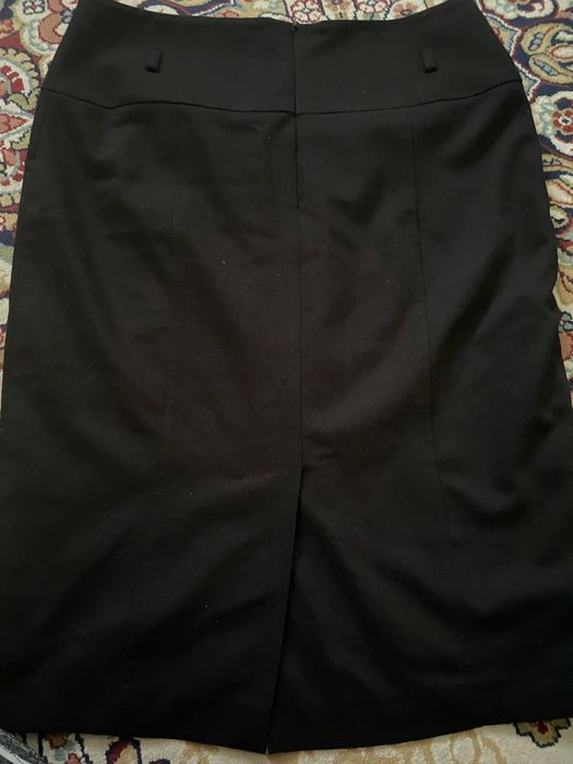 Черная классическая юбка