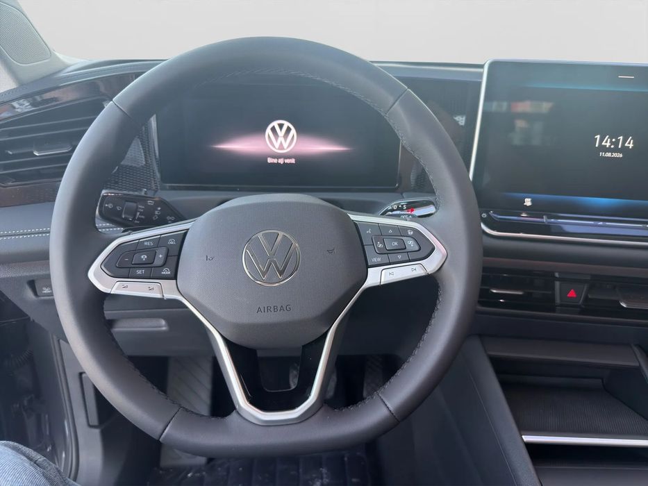 Volkswagen Tiguan livrare imediata, autonomie electrica 120 km