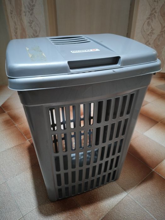 Кош за дрехи и аксесоари!