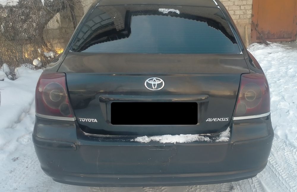 Toyota Avensis 2007 автомат  газ-бензин