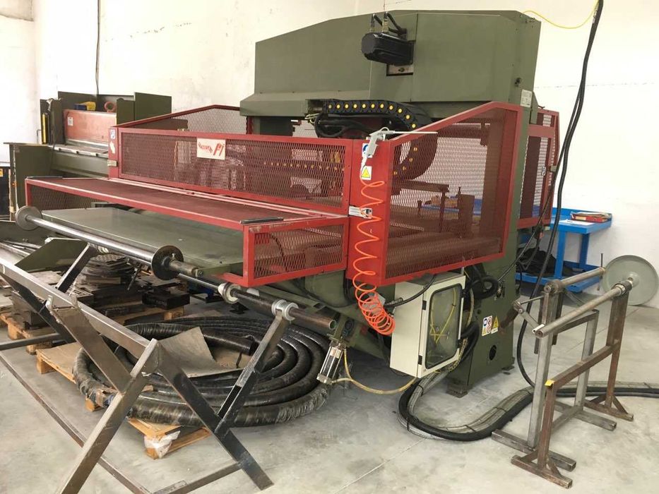 Машини!!! Преси!!!