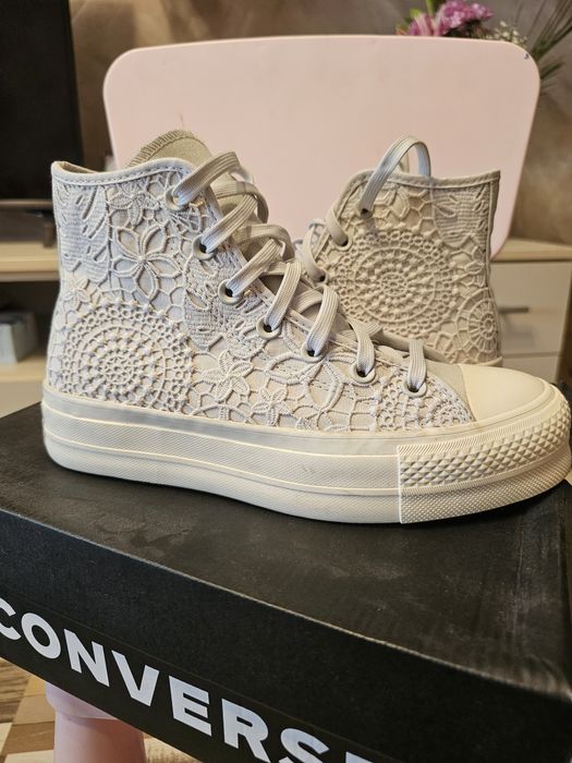 Teniși Converse tip gheată măsura 37.5