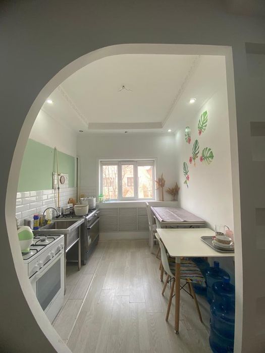 В связи с переездом срочно продается частный дом и гостевой дом.