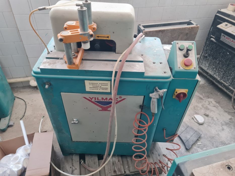 Vand utilaje pvc si aluminiu