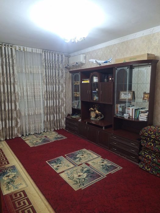 Сдам 4-х комн Сергели-8 5/9-эт.дом