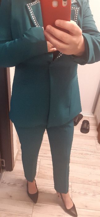 Costum dama mărimea 42