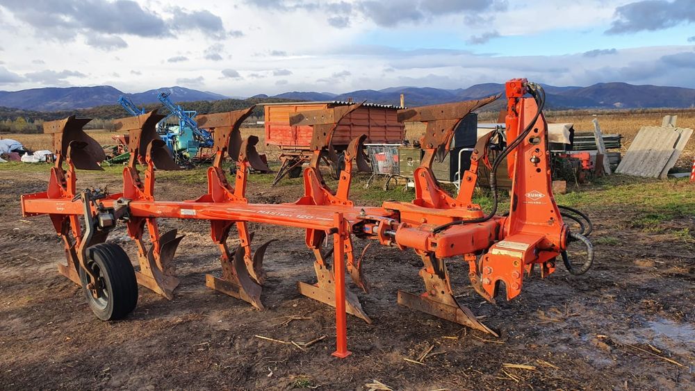 Plug kuhn master 120 5 brazde reversibil