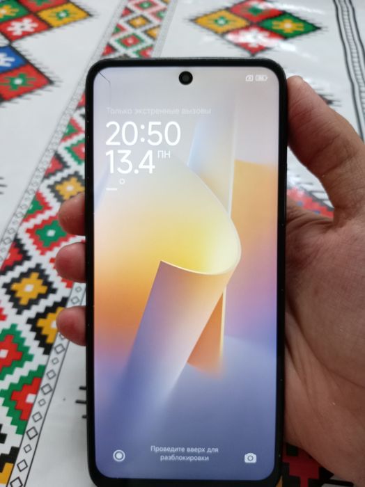 Продам Xiaomi redmi 12