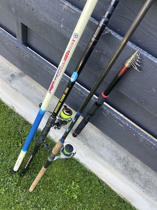 Vand 4 bete de pescuit