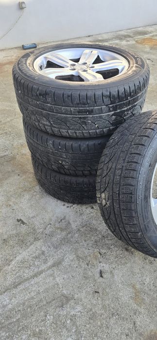 Vând jante de aluminiu cu anvelope de iarnă pt  Audi Q5