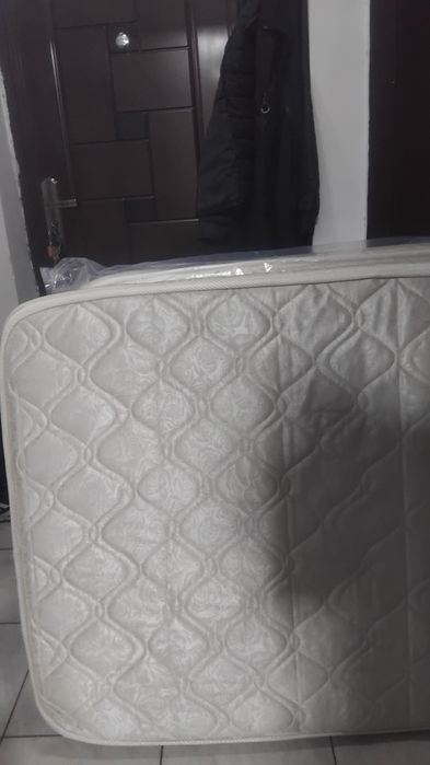 2 saltele de vanzare