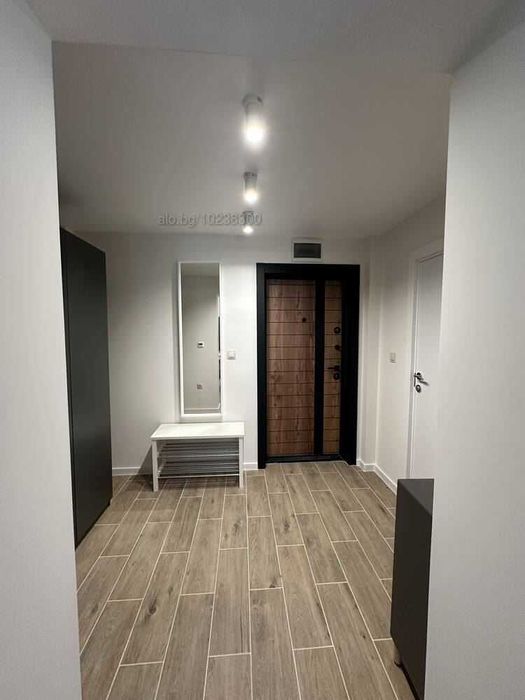 2-стаен Ален мак.Затворен комплекс.