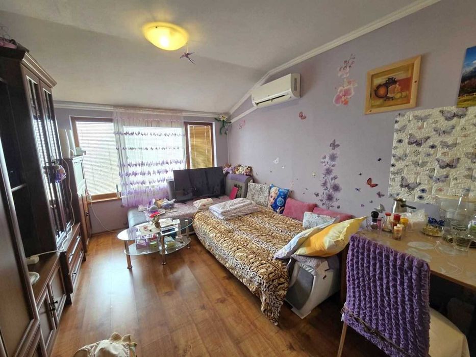 Обзаведен двустаен апартамент в сграда с ниска такса поддръжка, Банско