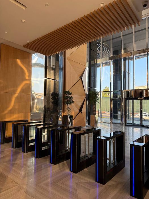Piramit Tower Продается 3 комнатная квартира коробка Текстильный мост