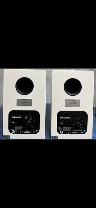 Vand sau schimb cu laptop touchscreen 2 boxe impecabile Dynaudio XEO 3