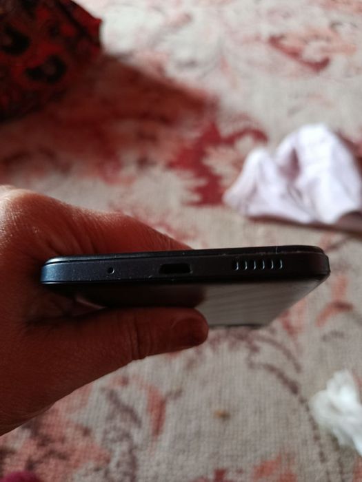 Redmi 12 c sotiladi holati yaxshi