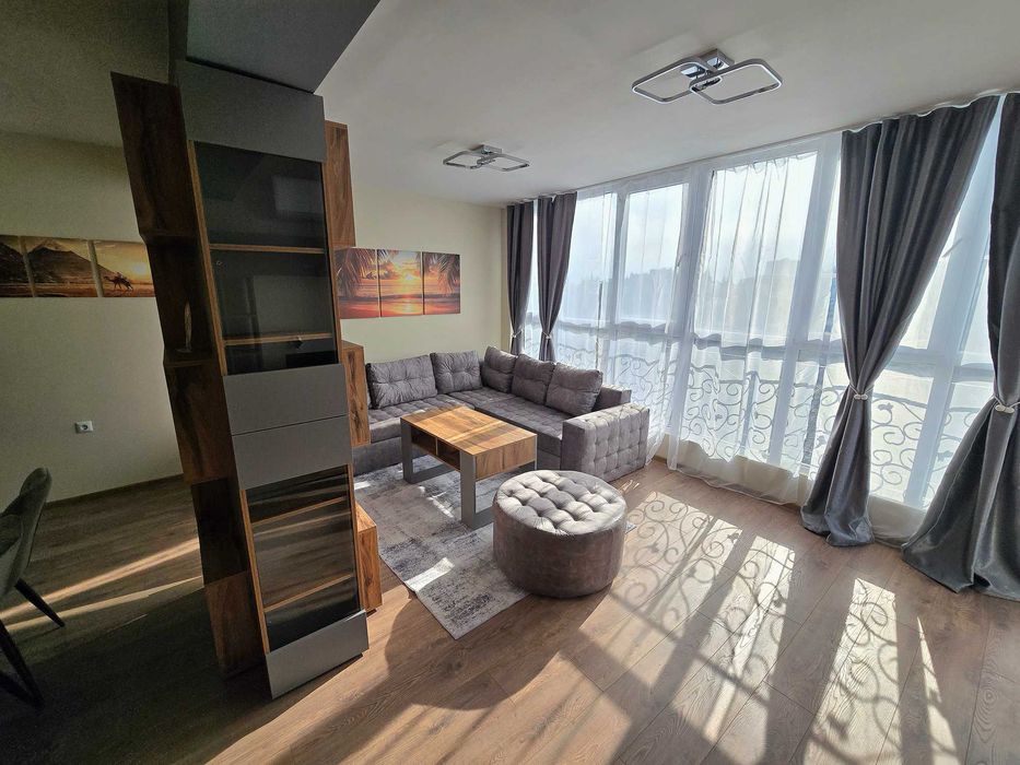 Продава се Тристаен апартамент в Стара Загора, Била - 176 кв.м за 1012 €/кв.м - Снимка #7