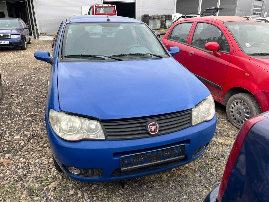 Dezmembrez Fiat Albea facelift 2008 1,4 benzina albastru