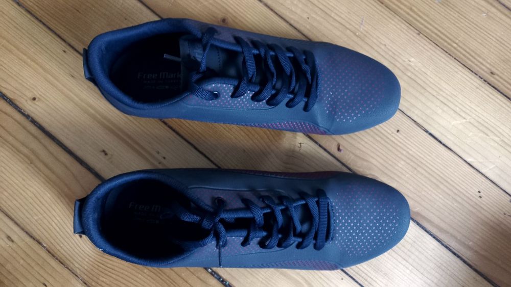 Спортни обувки, нови